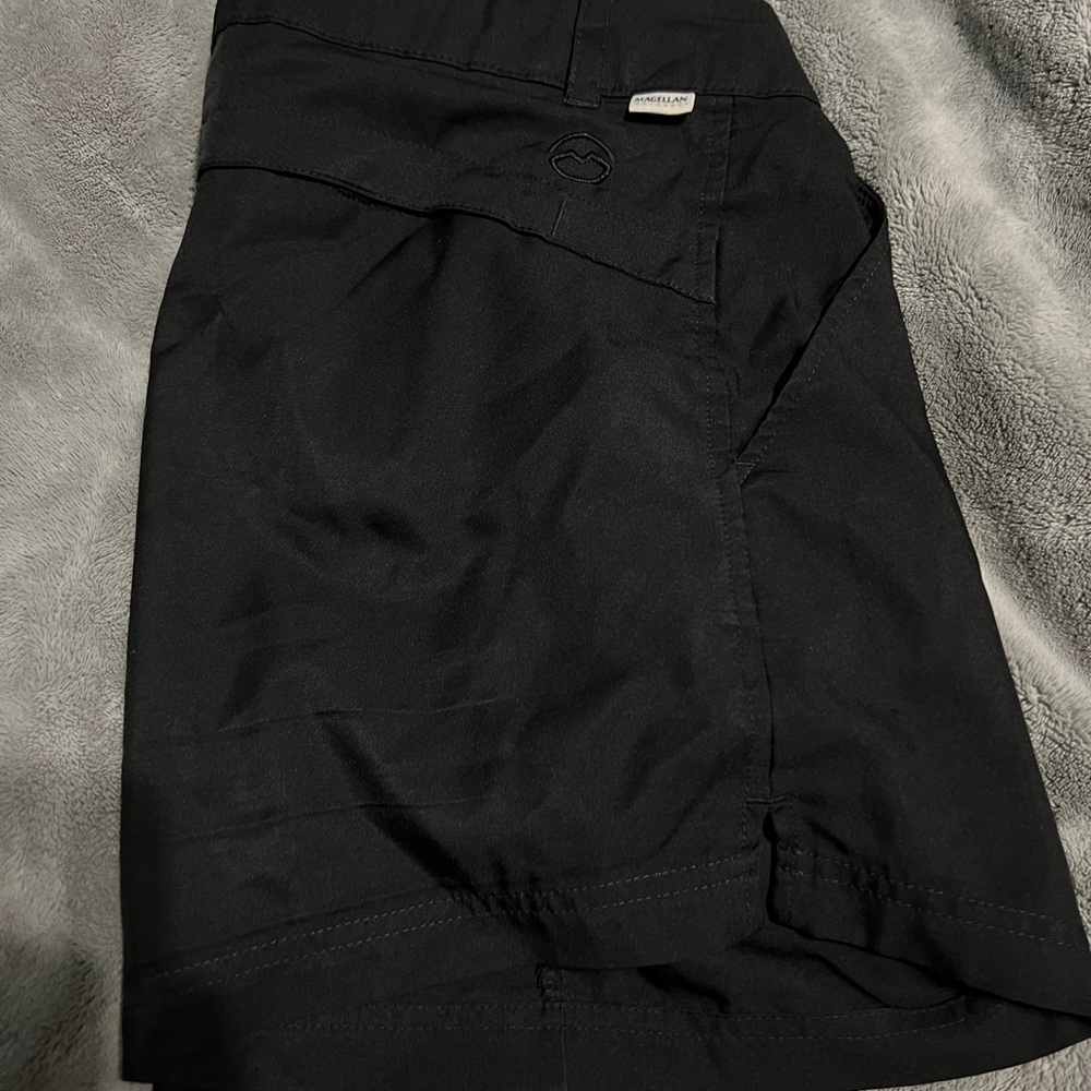 Magellan shorts